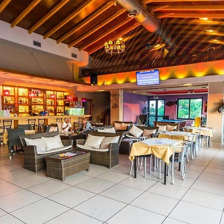 Costas Hotel Kalamákion Екстериор снимка