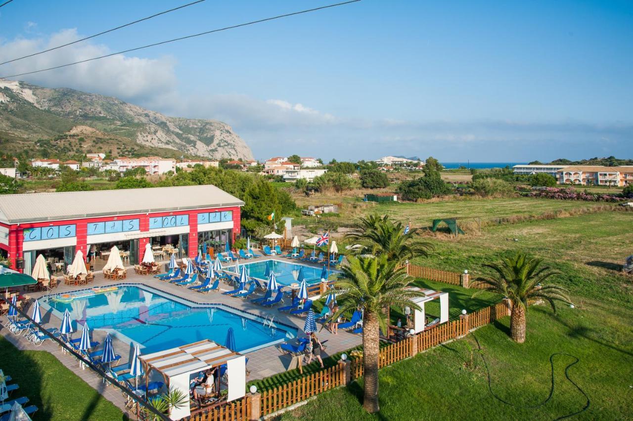 Costas Hotel Kalamákion Екстериор снимка