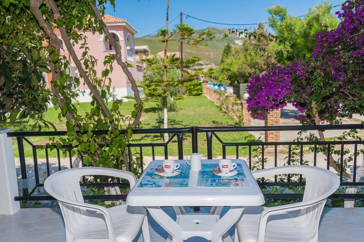 Costas Hotel Kalamákion Екстериор снимка