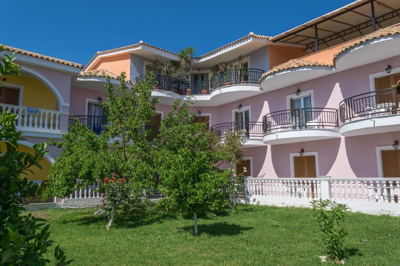 Costas Hotel Kalamákion Екстериор снимка