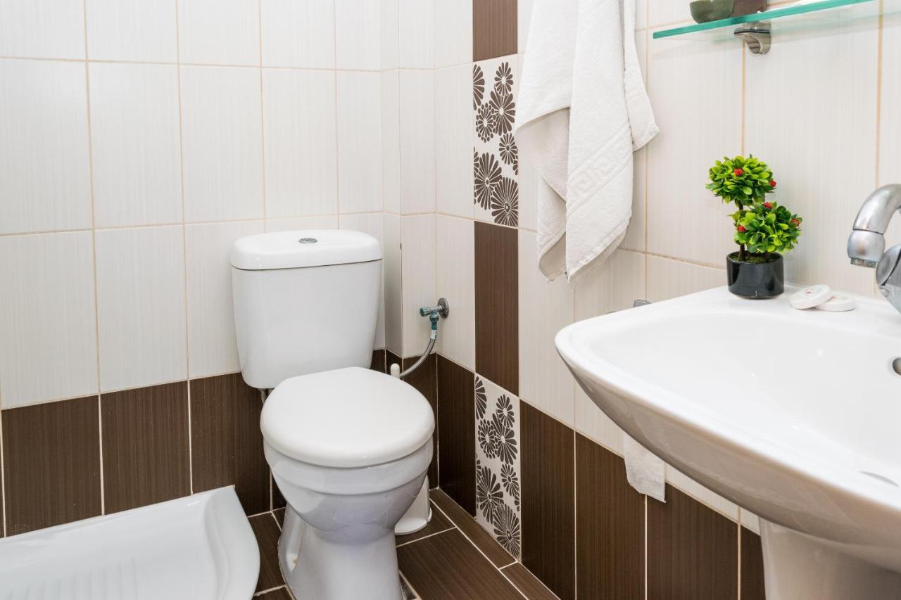 Costas Hotel Kalamákion Екстериор снимка